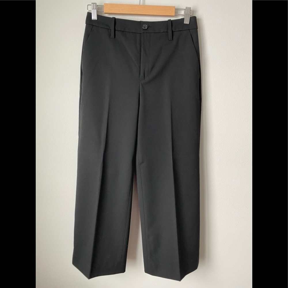 Brand new! Banana Republic high rise wide leg crop
